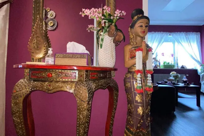 Nirwana Thai Massage Mering – Empfangstisch