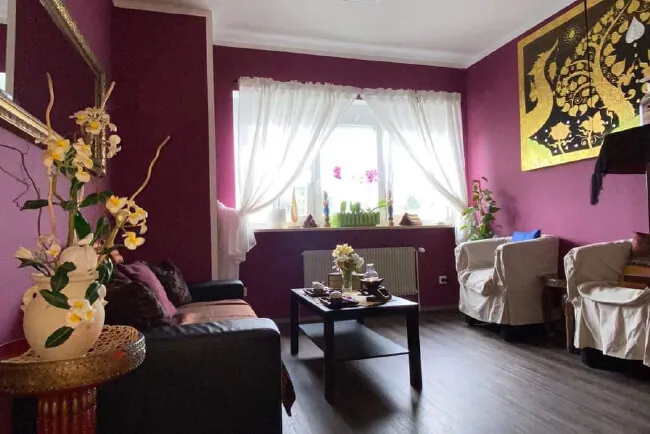 Nirwana Thai Massage Mering – Sitzecke